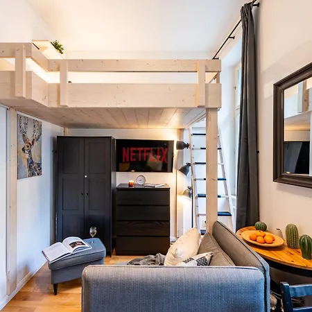 Days - Minimalistic With Netflix And View To National Museum Apartamento *