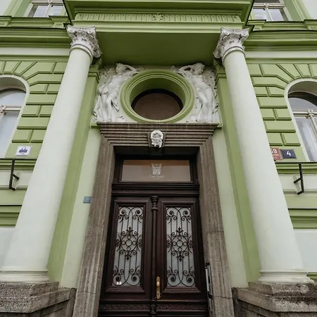 Days - National Museum Appartement *